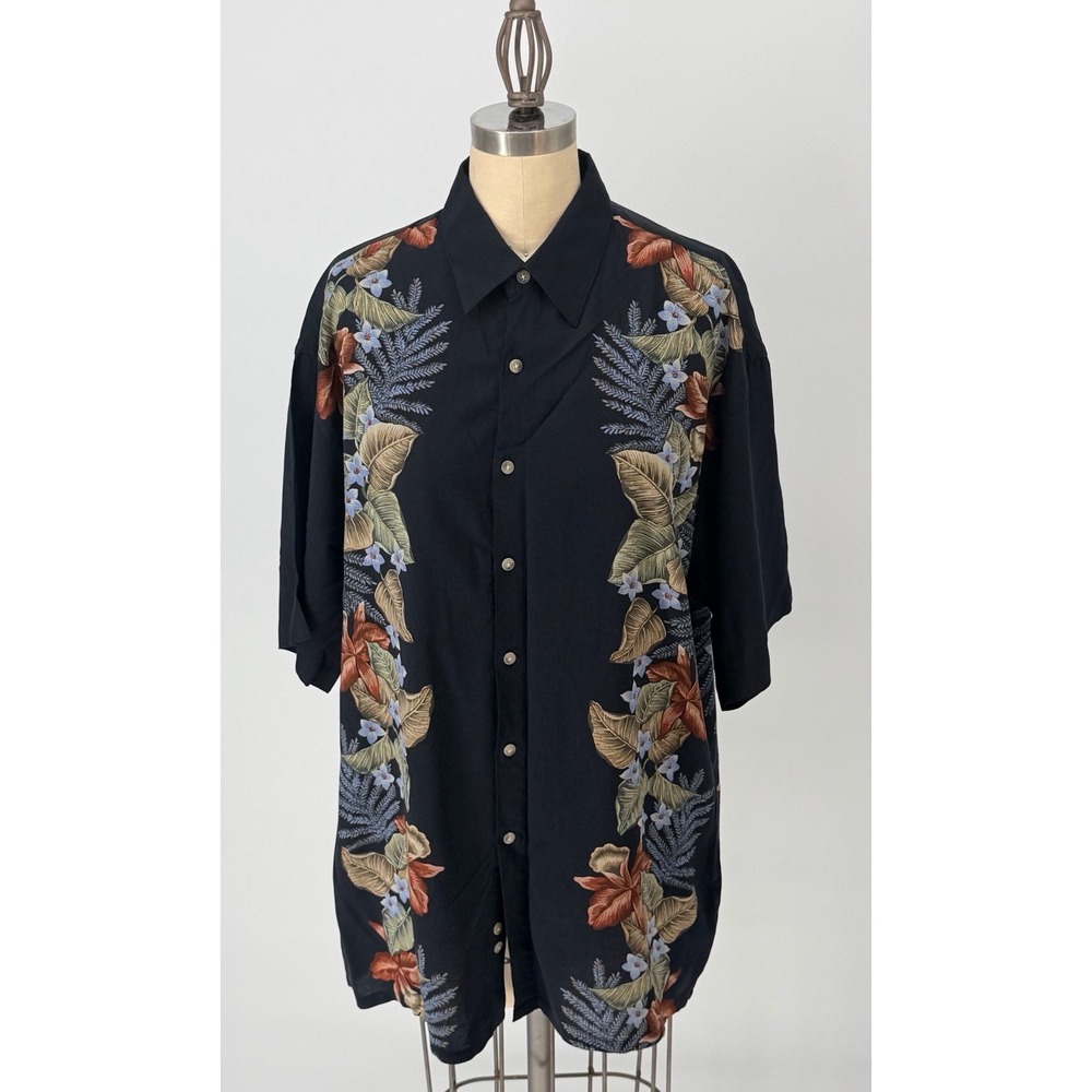 Mens Medium Pierre Cardin Hawaiian Shirt  Black Tropical Floral Rayon Vacation